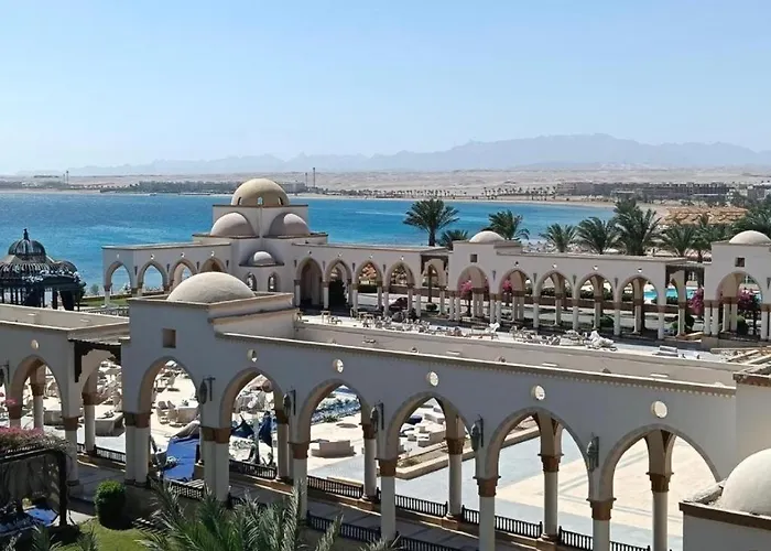 Al Saraya C201 Luxury 1br Pool View Sahl Hasheesh *